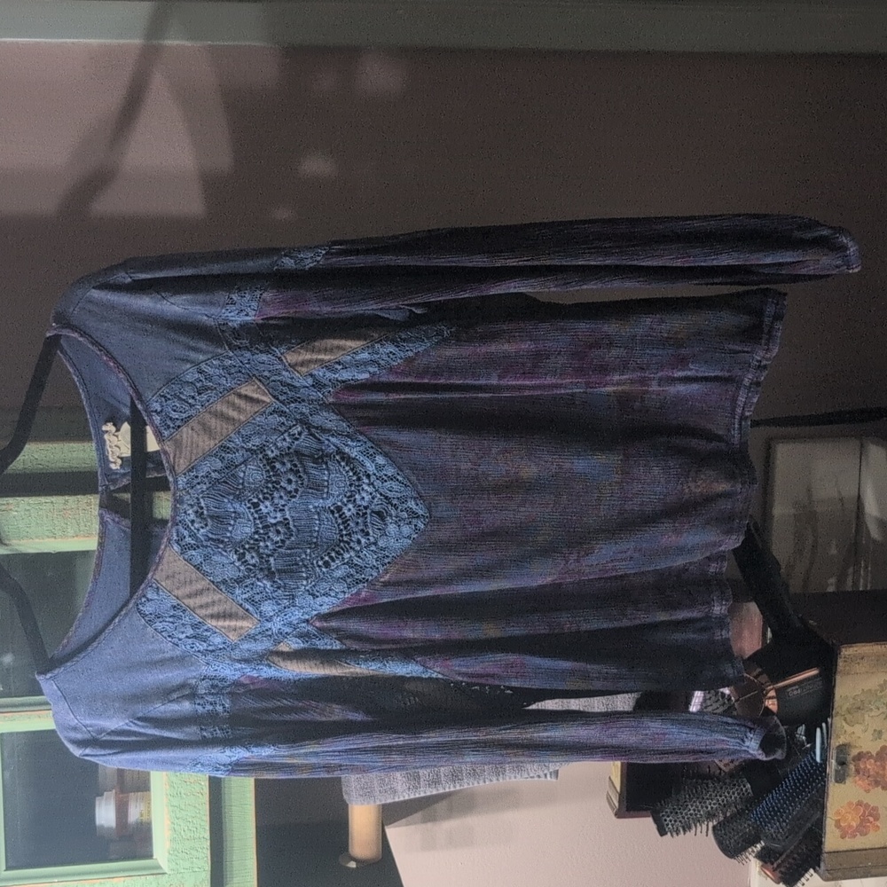 Gimmicks by BKE Blue Purple Mixed Media Long Sleeve Top Size XL